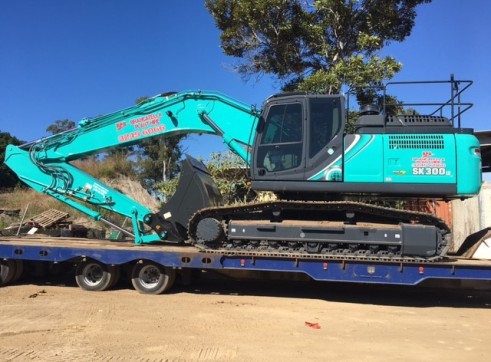 30-32T Excavators w/GPS 1