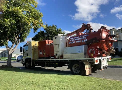 3000L Vac Truck 2