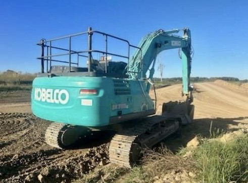 30T Kobelco Trimble GPS 3