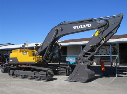 30T VOLVO ECR300DL Excavator 2