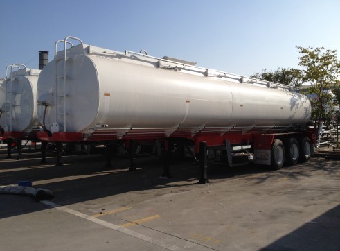 33,000Lt Tri Axle Semi Water Tanker 