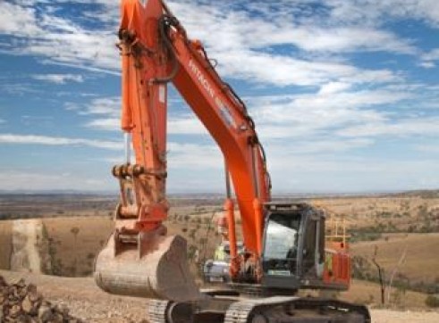 33T Hitachi Tracked Excavators x35