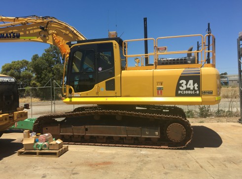 34-36T GPS Komatsu Excavators 1