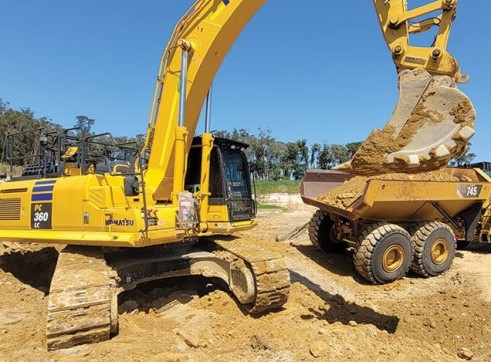36t - 40t Komatsu Excavators 3