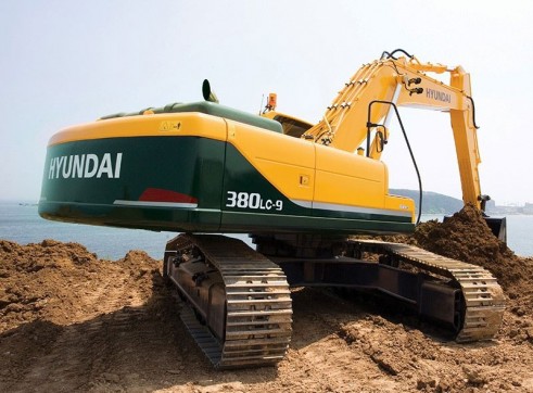 38 Tonne Hyundai R380LC-9 Excavator
