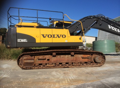 38T Volvo EC380CL Excavator 1
