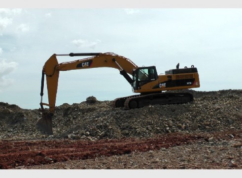 3x CAT 345C Excavator 3