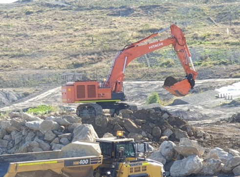 67 Tonne Excavator