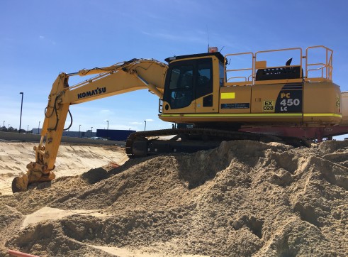 45T Komatsu Excavator 1