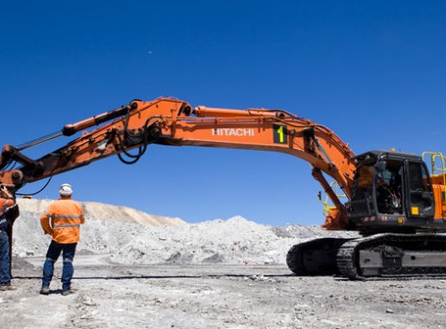 47 Ton Hitachi Excavator