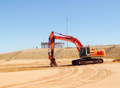 47T Hitachi Excavator