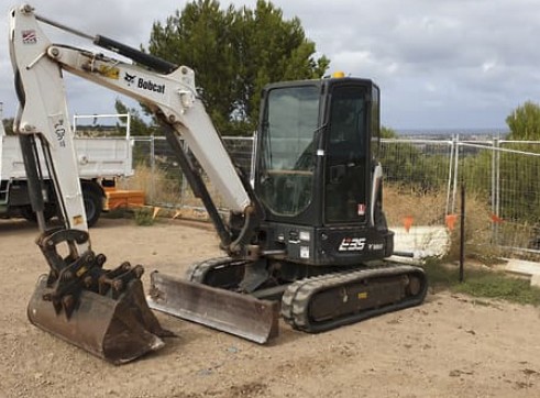 4T Bobcat Excavator 1