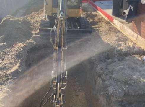 4T Cat Excavator 6