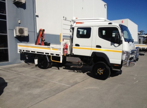 4x4  Canter Crew truck 6