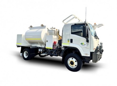 6000L 4x4 Fuel Truck 2