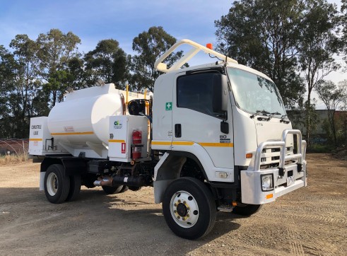 4x4 Fuel Truck