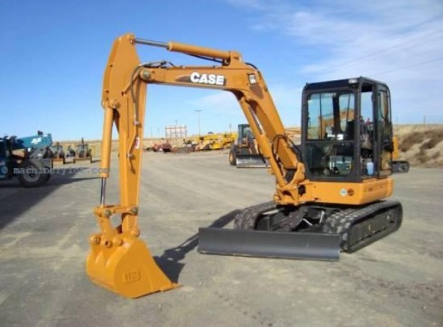 5 Tonne CASE Excavator 1