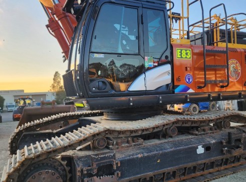 50 ton Excavator 6