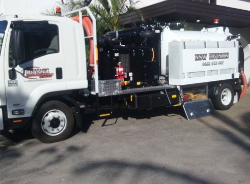 5000L VAC TRUCK WET HIRE 10