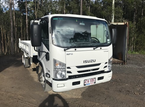 5m Tipper - single axle 2