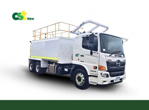 6x6 Fuel Truck - 2