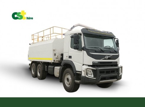 6x6 Fuel Truck -