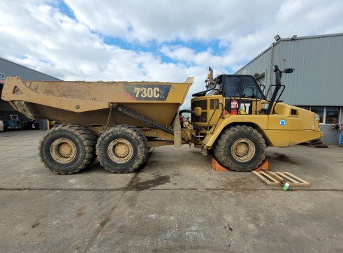 730C2 Dump Truck w/tailgate