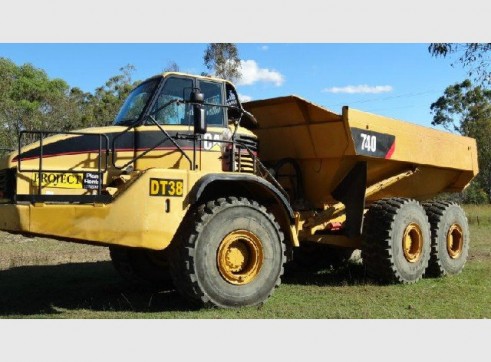 740 Articulated Moxy Dump Truck 2