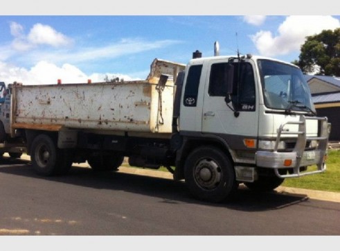 7.5 Ton Tipper 1