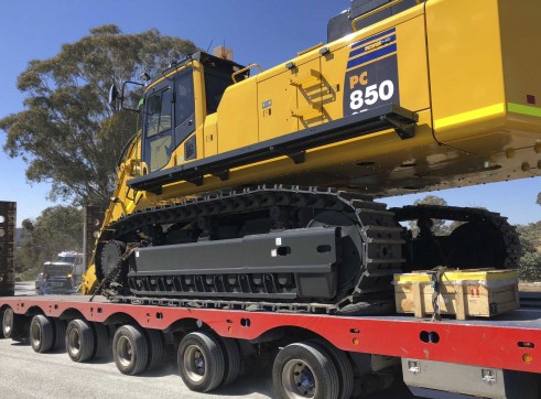 85T Komatsu PC850 Excavator 1