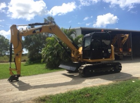 8T Caterpillar Excavator  1