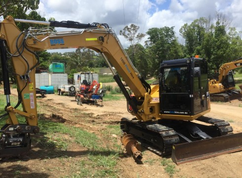 8T Caterpillar Excavator 3