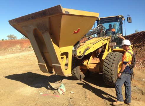 930H Wheel Loader 2