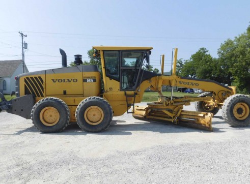 AWD Volvo G976 Motor Grader 1