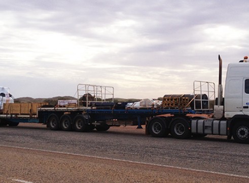 B Doubles and Single Trailer Transport 1