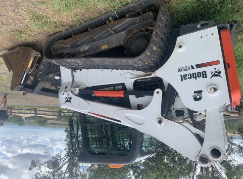 90HP Bobcat T770 Posi-track 1