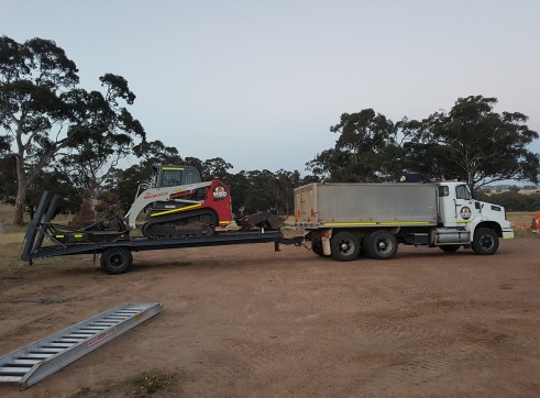 Bogie tipper, Truck & Dog  1