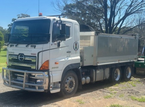 Bogie Tipper Truck