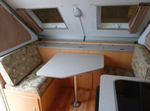 Caravan Accommodation 1-2 Person - Cruiseliner Camper 2