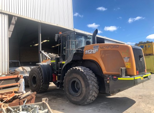 Case 1121F wheel loader 2