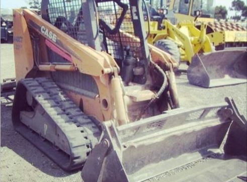 Case 440 Skid Steer Loader 1