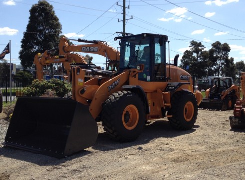 CASE 721F Wheel Loader 1