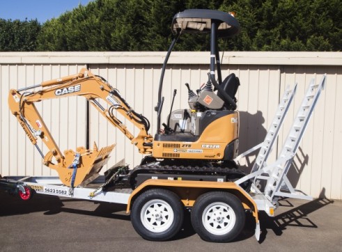 CASE CX17B Mini Excavator 1