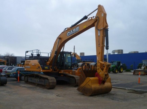 CASE CX300C 30t Excavator  2