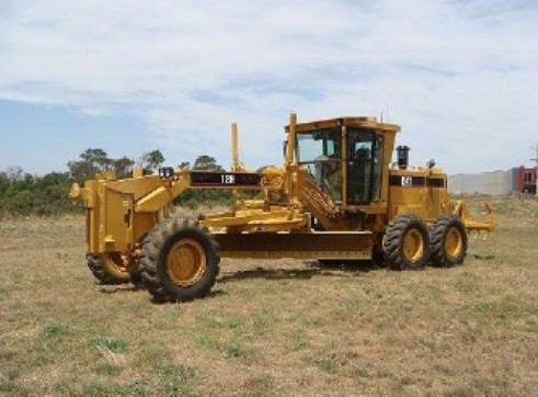 CAT 12H GRADER