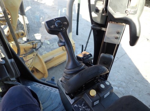 Cat 12m Grader - gps available 7