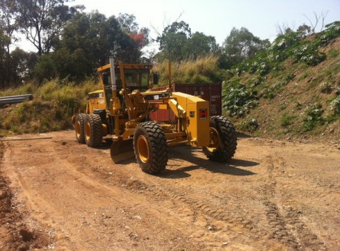 Cat 140 H  trimble GPS/UTS