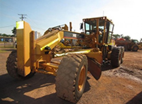 Cat 14H Motor Grader 2