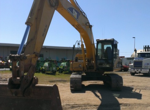 Cat 320 Excavator 2