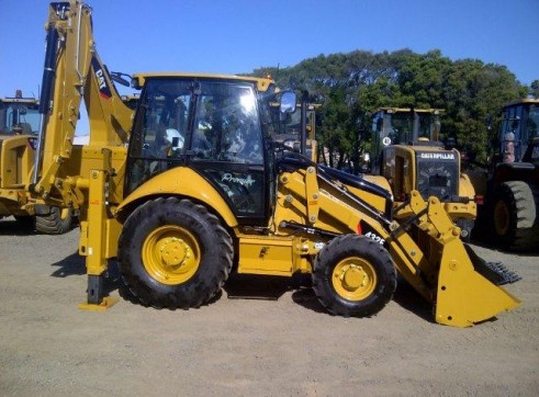 CAT 432E Backhoe  1